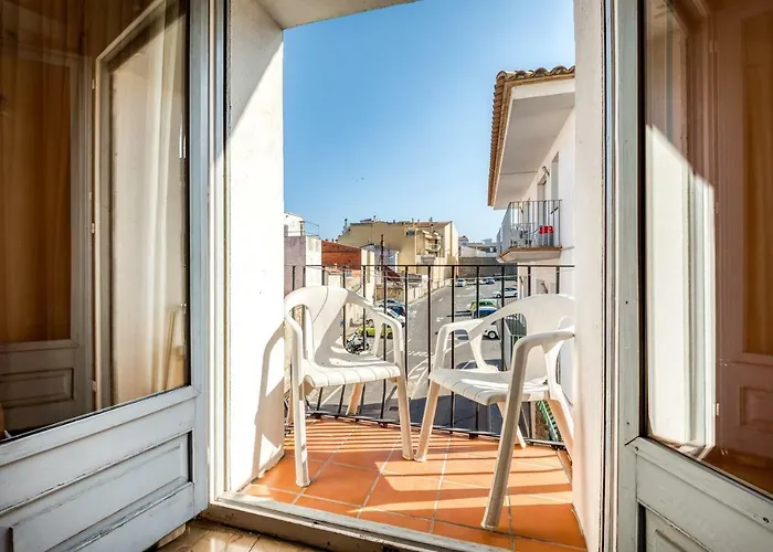 Πανσιόν Restaurante El Roser *